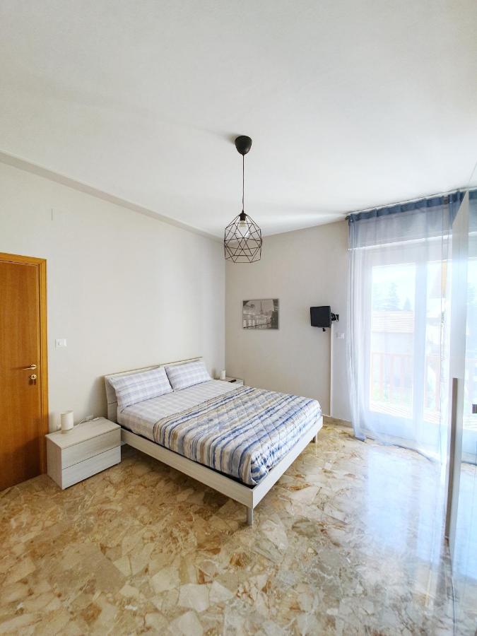 Affittacamere Zona Caserma-Stazione Foligno Luaran gambar