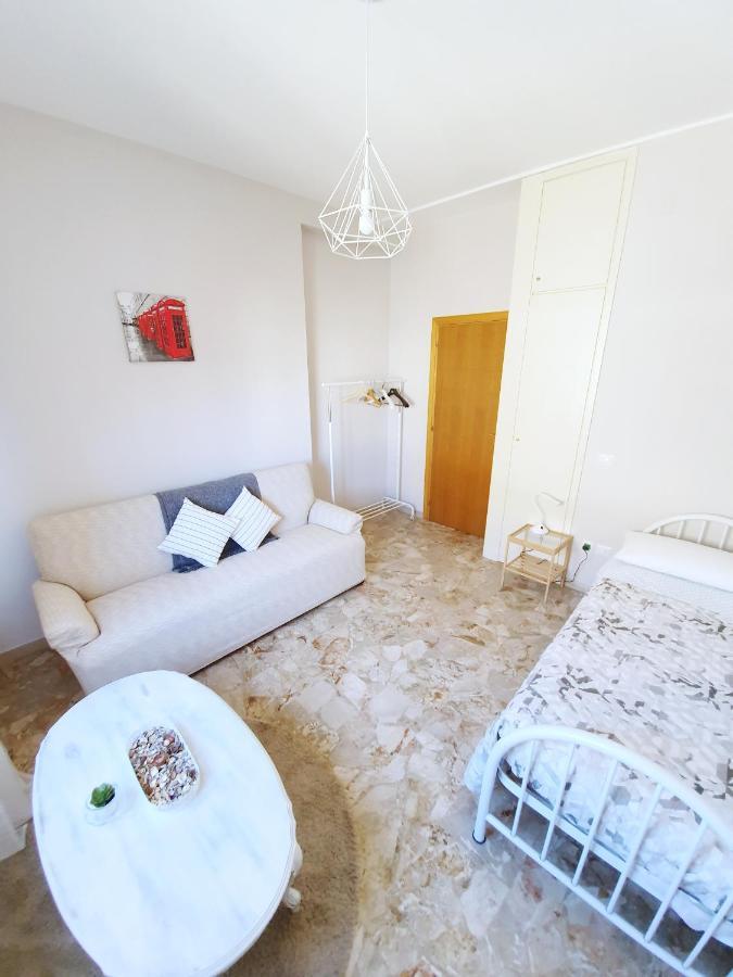 Affittacamere Zona Caserma-Stazione Foligno Luaran gambar