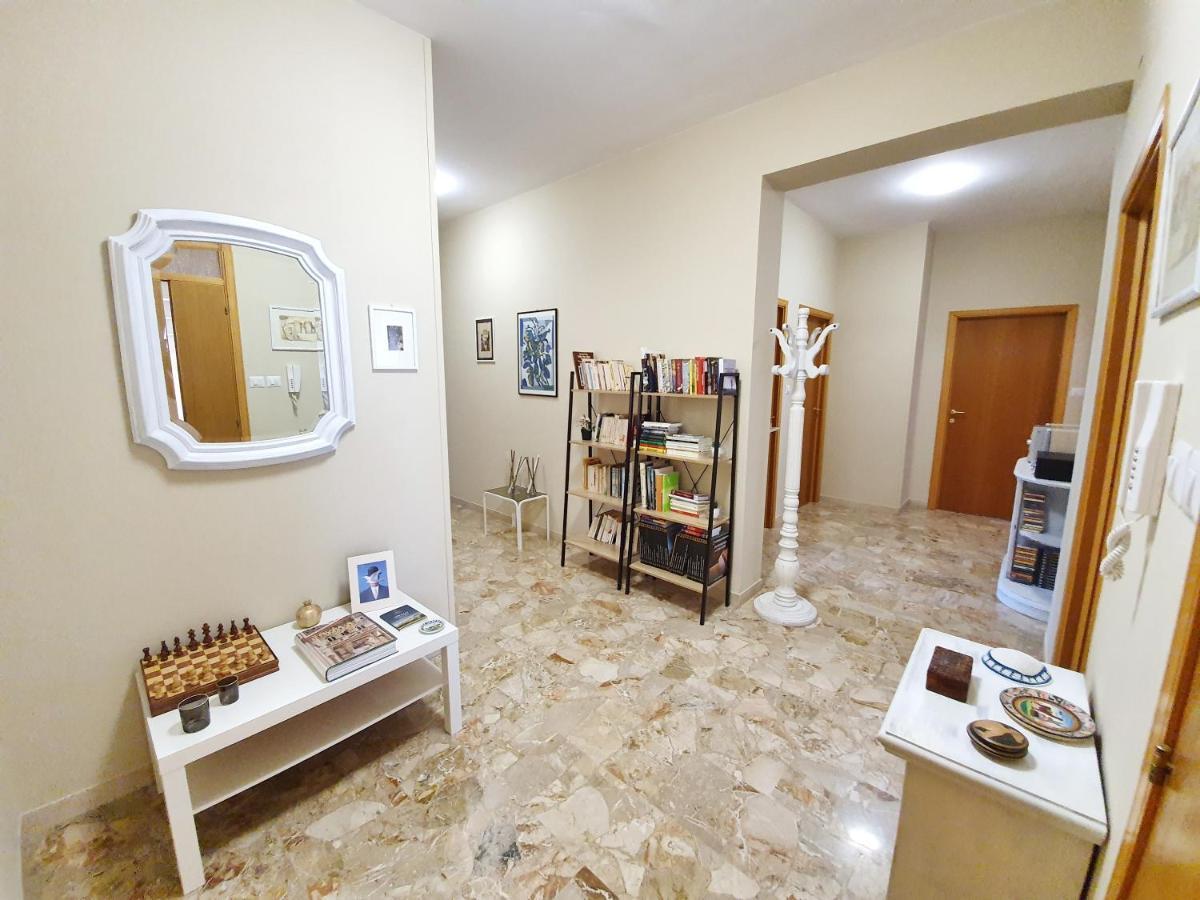 Affittacamere Zona Caserma-Stazione Foligno Luaran gambar